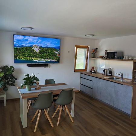 Studio Apartment Velis Radovljica Kültér fotó