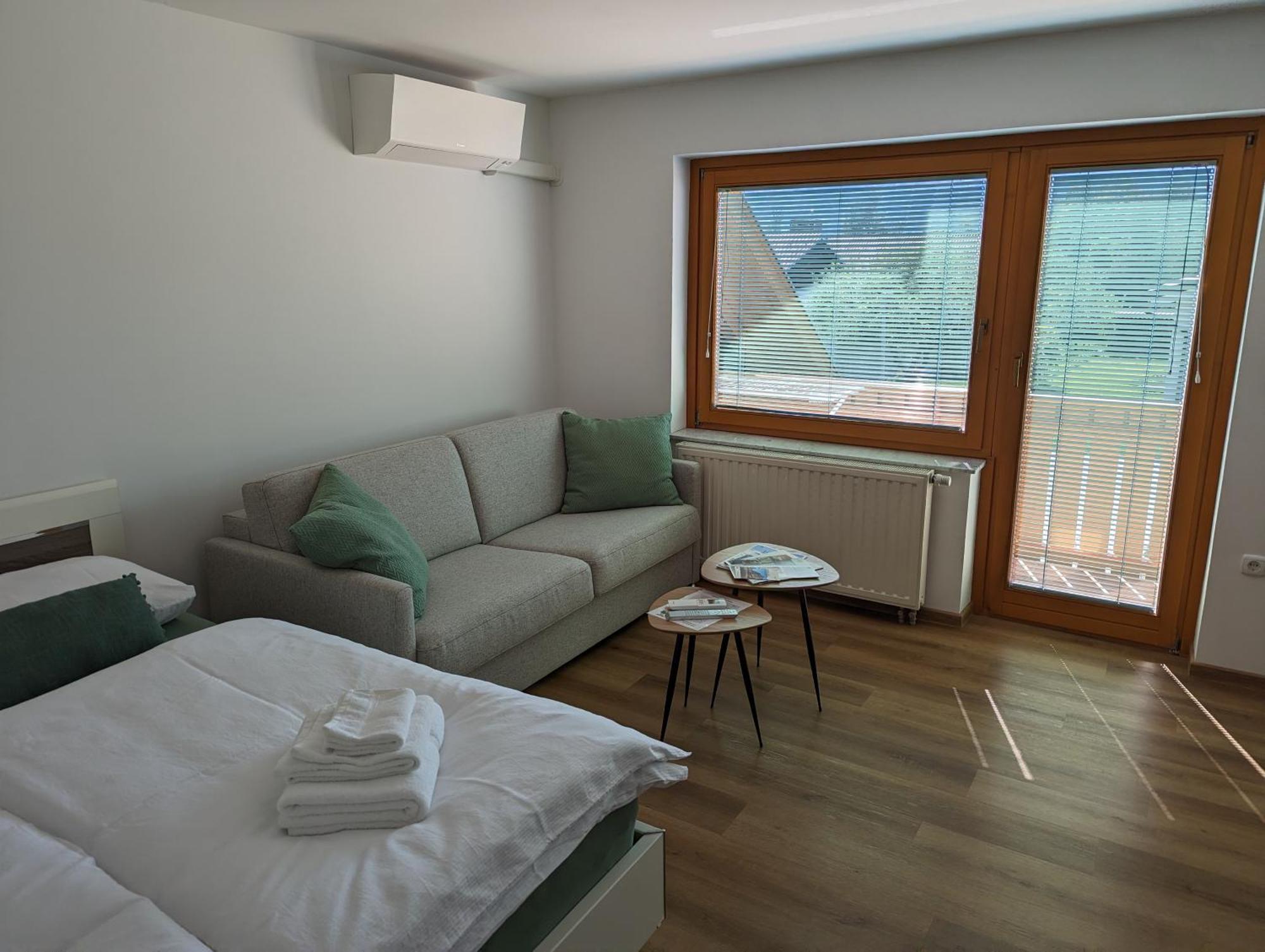 Studio Apartment Velis Radovljica Kültér fotó
