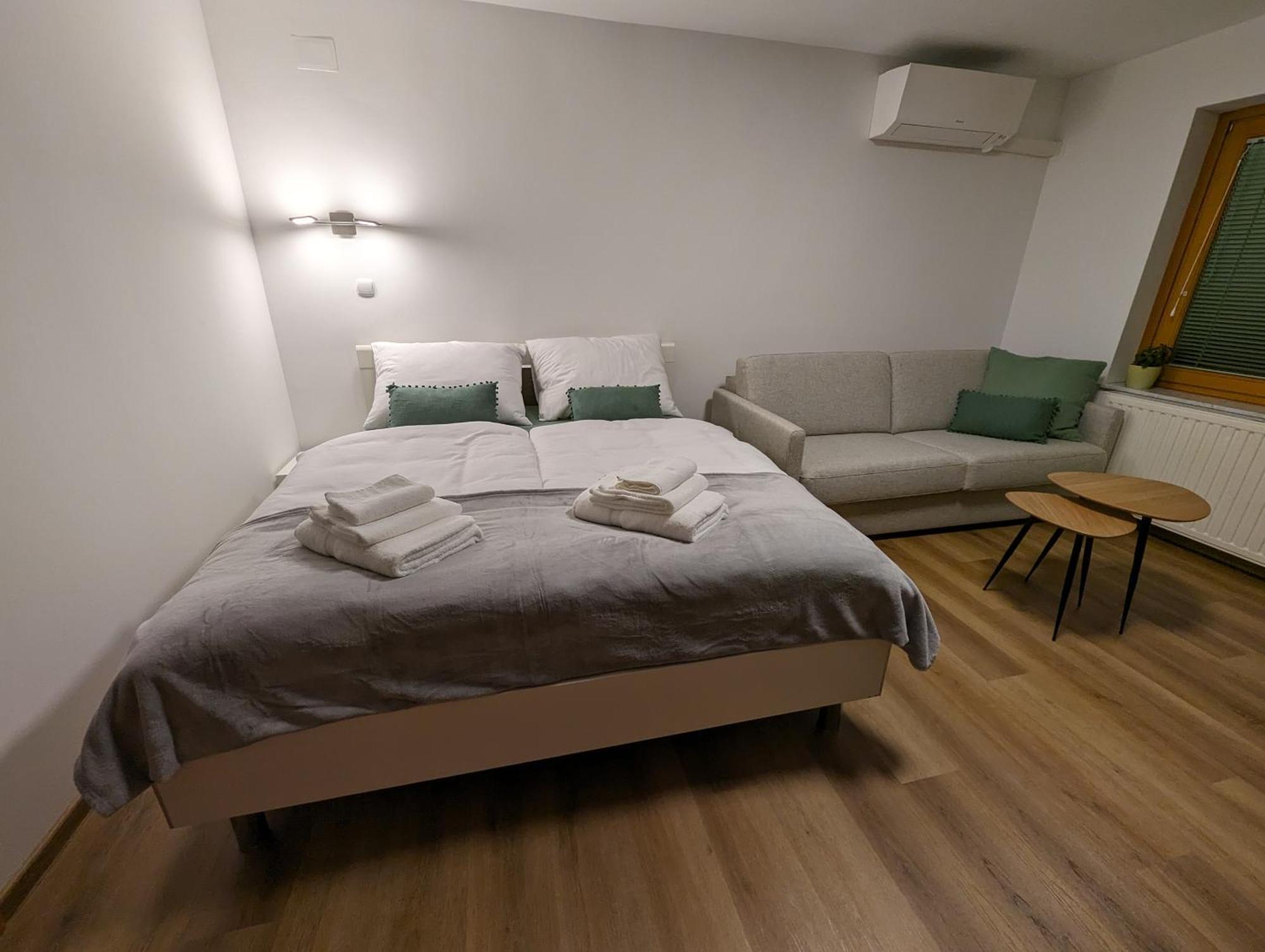 Studio Apartment Velis Radovljica Kültér fotó